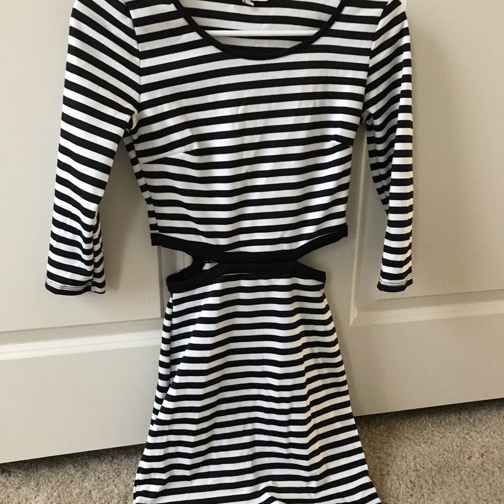 Long sleeve dress